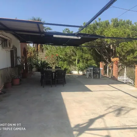 Casa Rosas * Velez Malaga